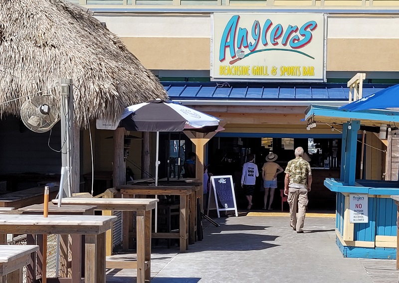 Anglers Beachside Bar & Grill Restaurant